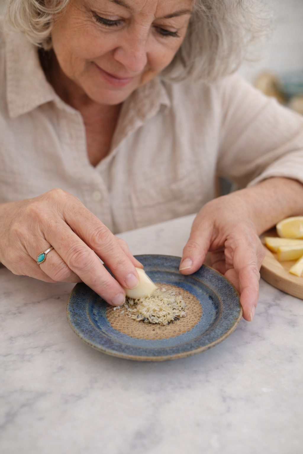 Handmade Garlic & Ginger Grater Plate | Stoneware Dish
