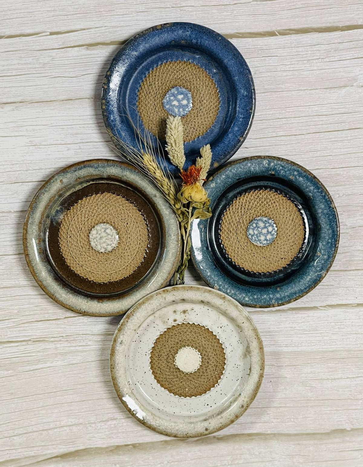 Handmade Garlic & Ginger Grater Plate | Stoneware Dish