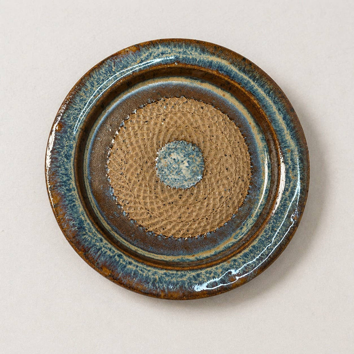 Handmade Garlic & Ginger Grater Plate | Stoneware Dish